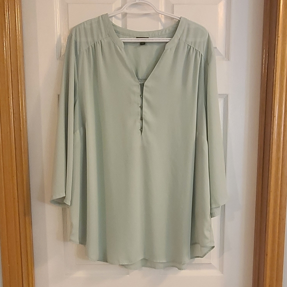 Torrid Seafoam Green Blouse - Picture 1 of 3